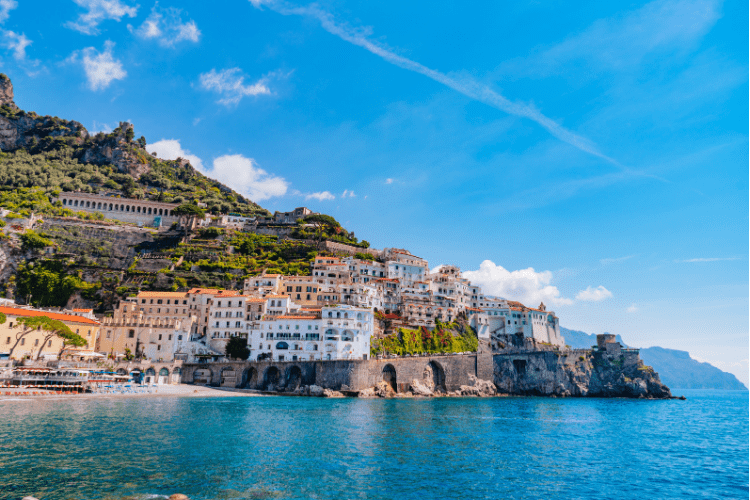 Amalfiküste Italien Urlaub buchen bei Reisebuchen.net - Pauschalreise Italien entdecken. 